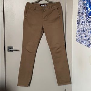 Slim Chinos